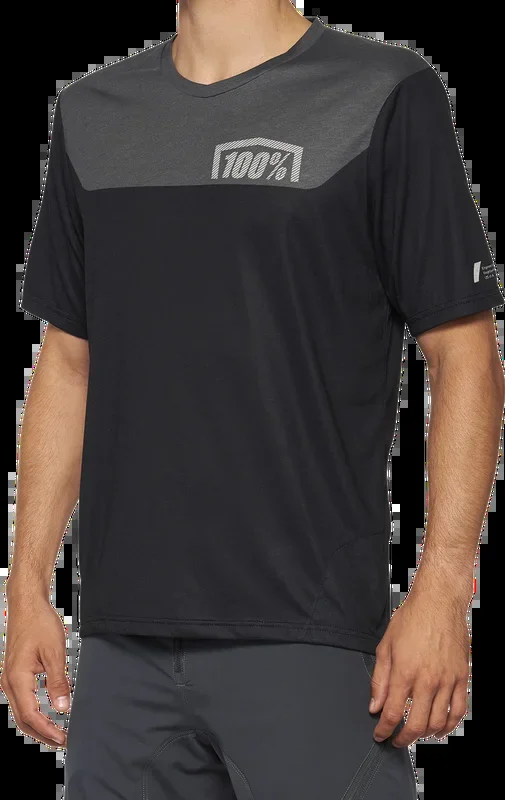 100% Airmatic Jersey – Short-Sleeve – Black/Charcoal – XL 40014-00003
