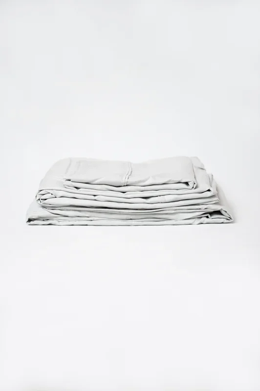 4 Piece Pewter Bamboo Flex Head King Hypoallergenic Sheet Set Pewter Bamboo