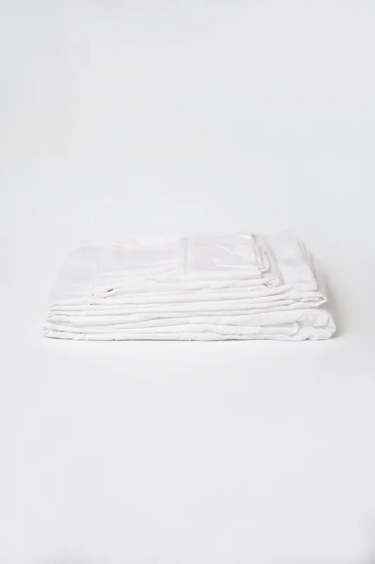 4-Piece White Bamboo Twin XL Hypoallergenic Sheet Set