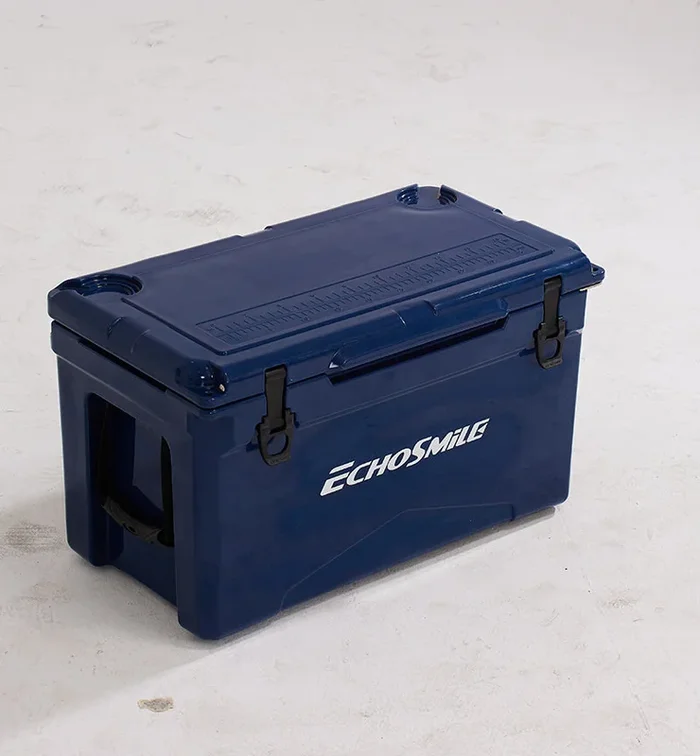 40Qt Navy Blue Insulated Box Navy Blue Polyethylene