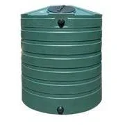 865 Gallon Plastic Vertical Rainwater Harvesting Tank in Forest Green