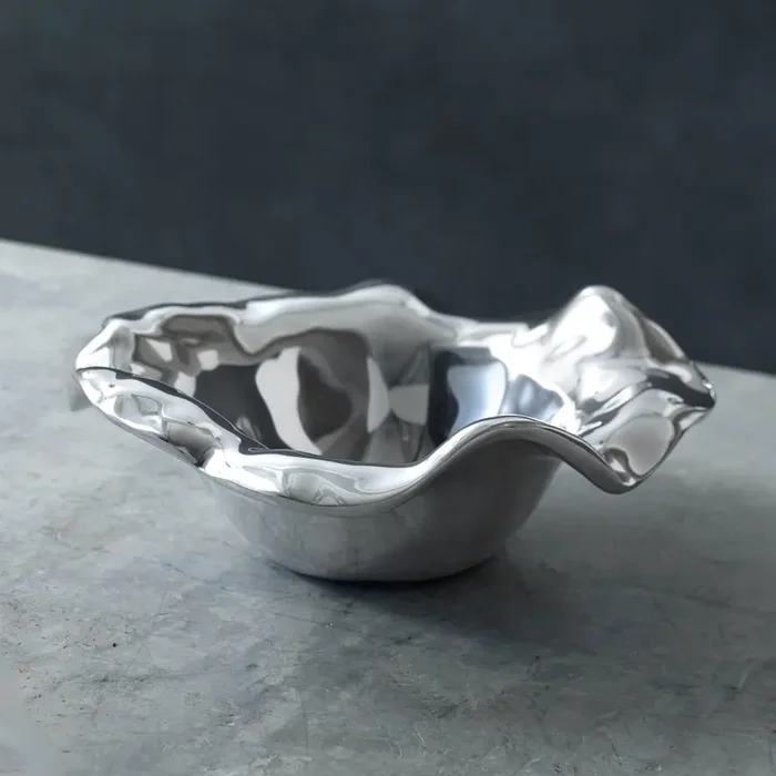 Beatriz Ball – Vento Lola Round Bowl