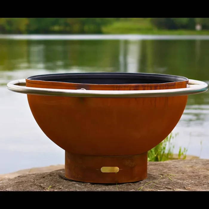 Bella Luna Gas Fire Pit in Steel – Fire Pit Art