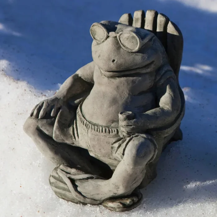 Bud on the Beach Concrete Frog Statue – Campania #A570