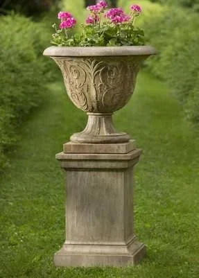 Campania Greenwich Pedestal