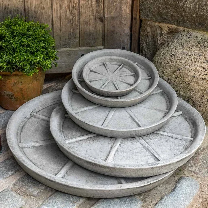 Campania Saucers