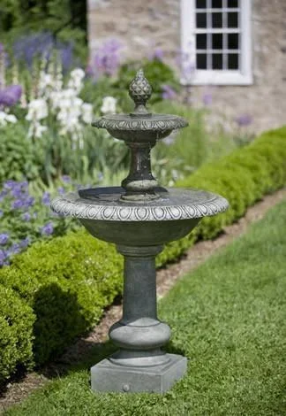 Campania Williamsburg Pineapple 2 Tier Ftn