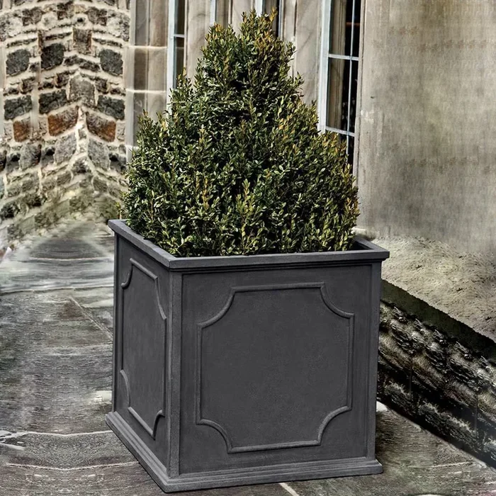 Cumberland Square Planter, Small Campania International
