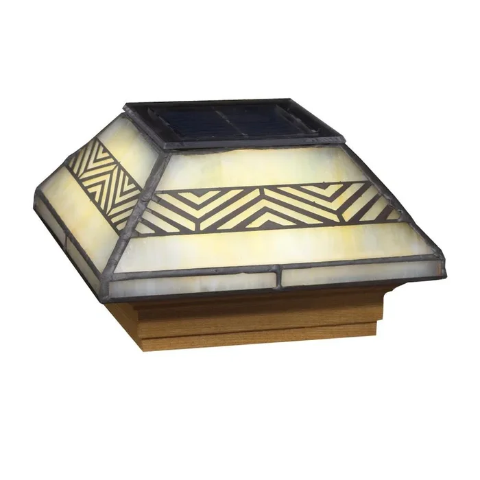 Deckorators 4-in x 4-in 5-Lumen 1-Watt Stained Glass Solar LED Outdoor Post Cap Light (4000 K)