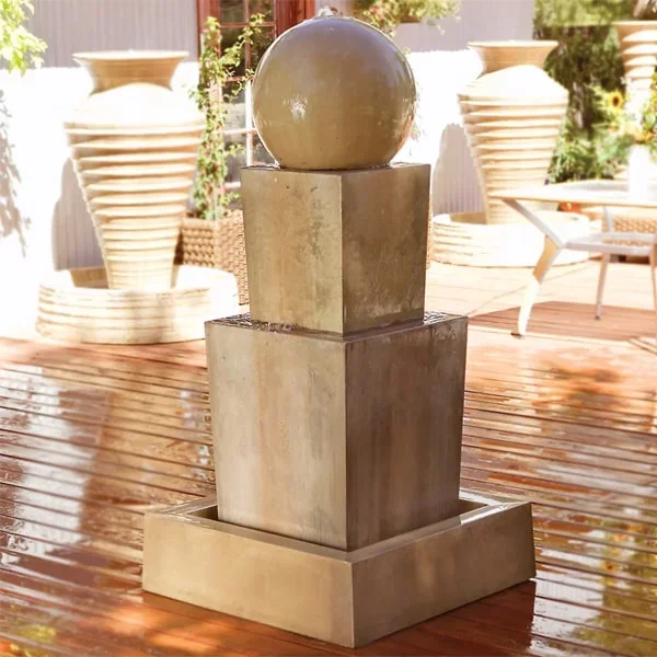 Double Obtuse Fountain with Ball Gist