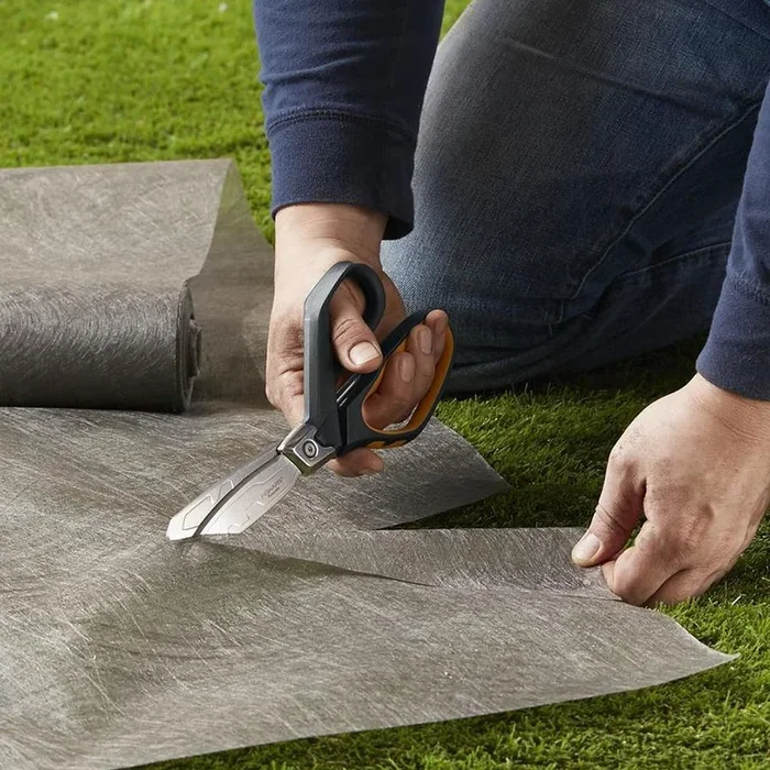 Fiskars 4.1-in Serrated PRO PowerArc Scissors
