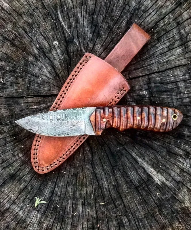 Fixed Blade Damascus Hunter Knife VG 101