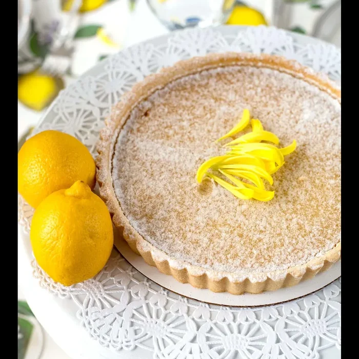 Hester & Cook – Paper Doilies