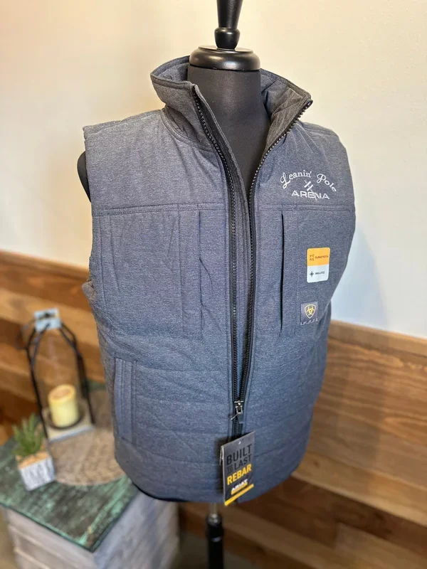 Leanin’ Pole Men’s Embroidered Ariat Valiant Vest