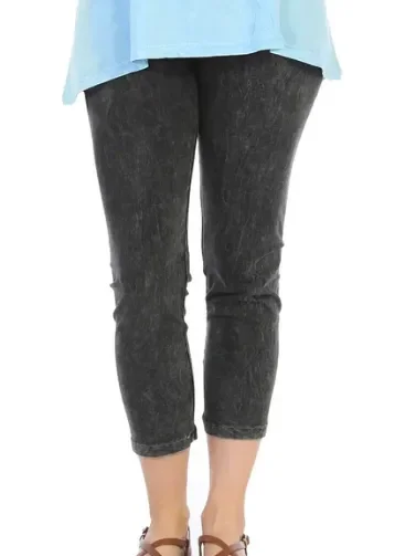 M37 Pants – Black Mineral Washed Cropped Leggings