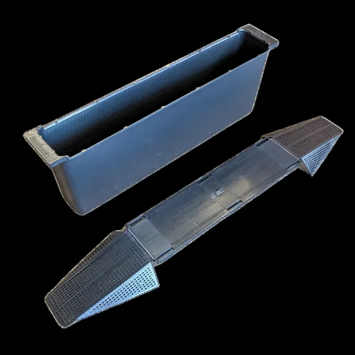 Medium Internal Frame Feeder with Ladders