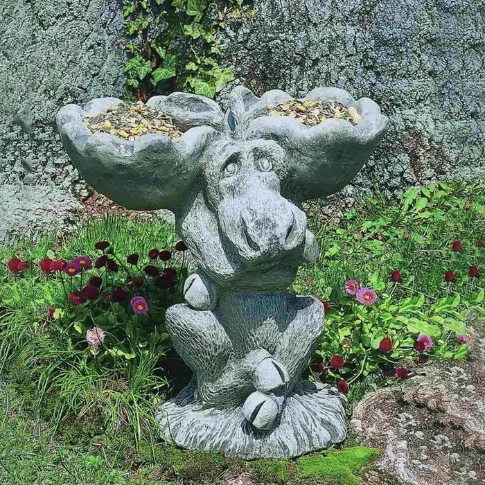 Moose Concrete Bird Bath and Feeder – Campania #B047