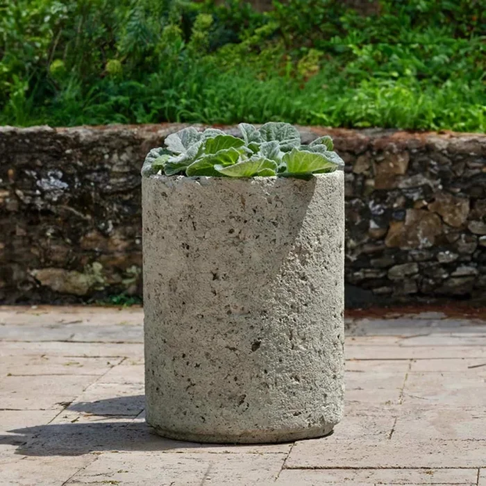 Siros Short Concrete Planter – Campania #P984