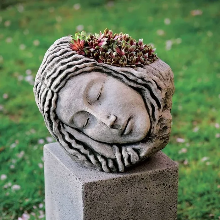 Sleeping Maiden Concrete Planter – Campania #P437