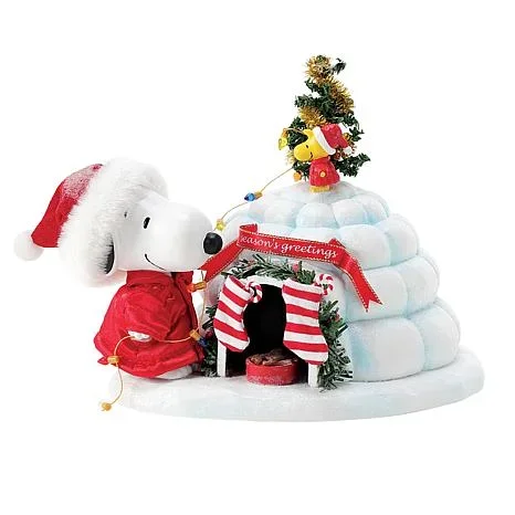 Snoopy’s Puffer Igloo
