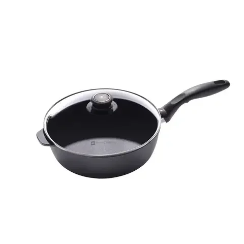 Swiss Diamond Cast Aluminum Saute Pan 9.5 in. 3.2 qt Black