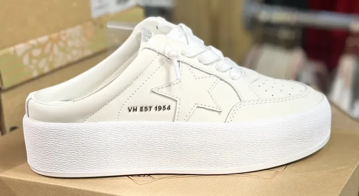 Val Wedge Sneakers