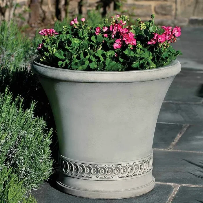 Vallier Planter