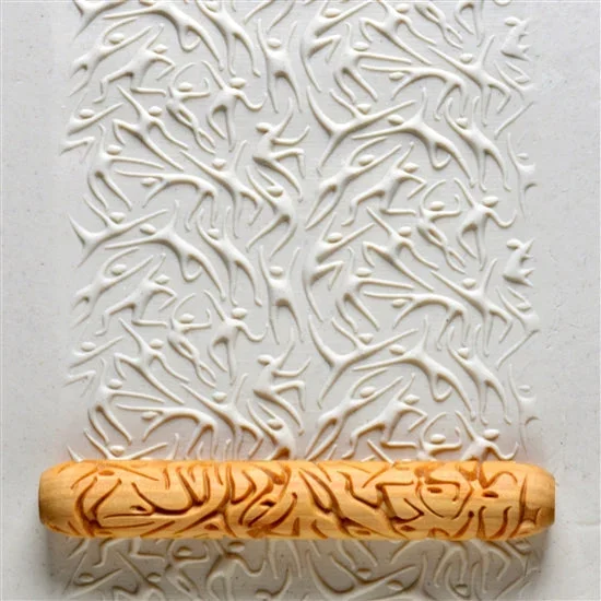 Wooden Hand Roller – Dancing