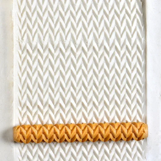 Wooden Hand Roller – Zigzag